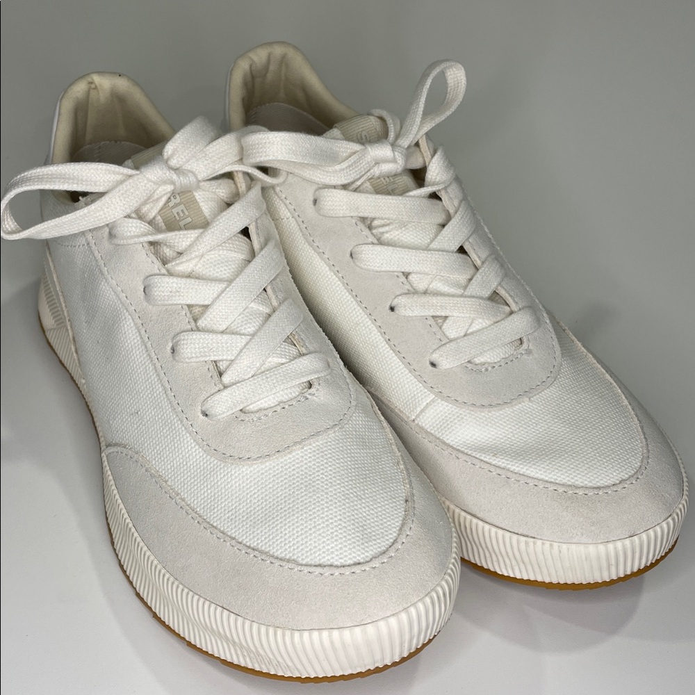 Sorel Women's Out N About lll City Waterproof Sneakers in Sea Salt/Chalk Size 11